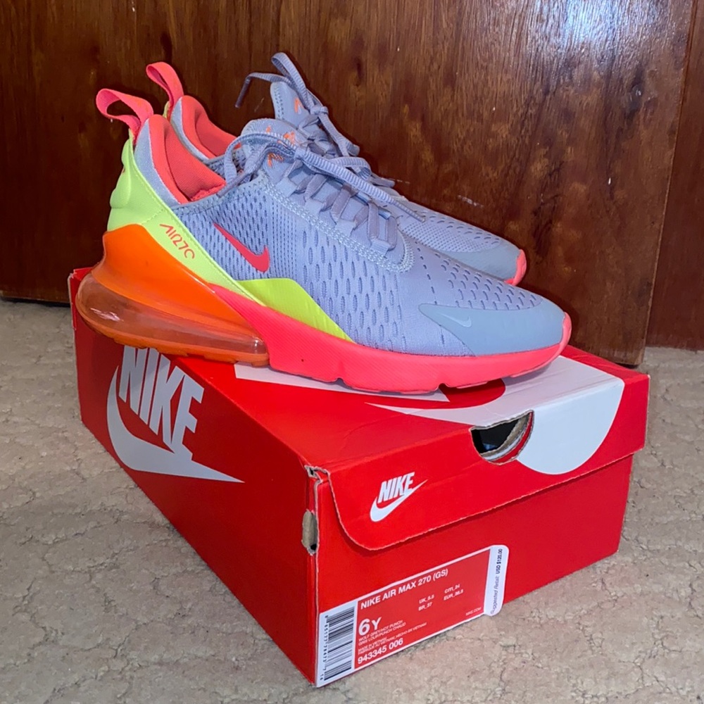 Nike Air Max 270